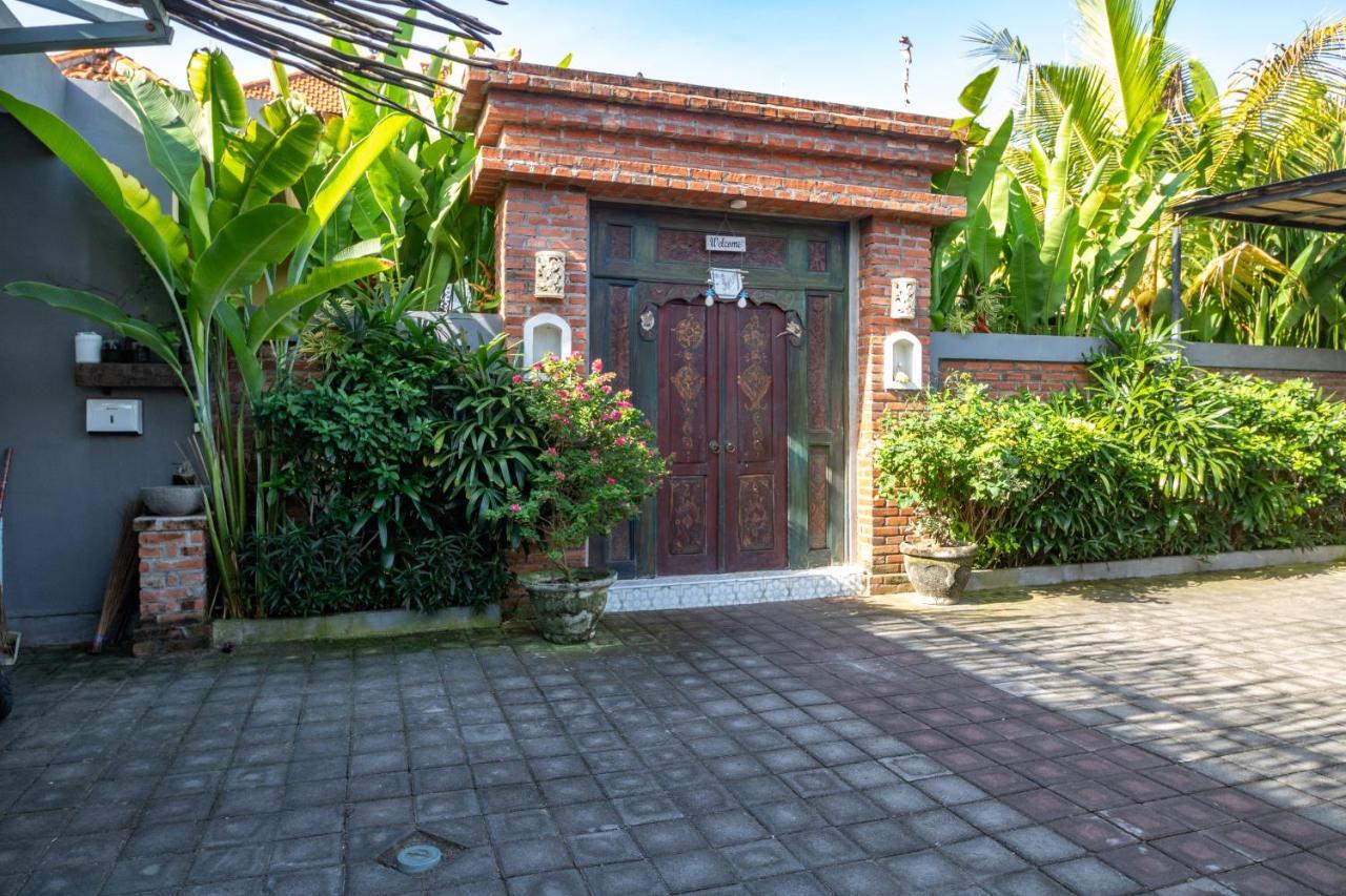 D-Anyar Stay And Surf Canggu ภายนอก รูปภาพ