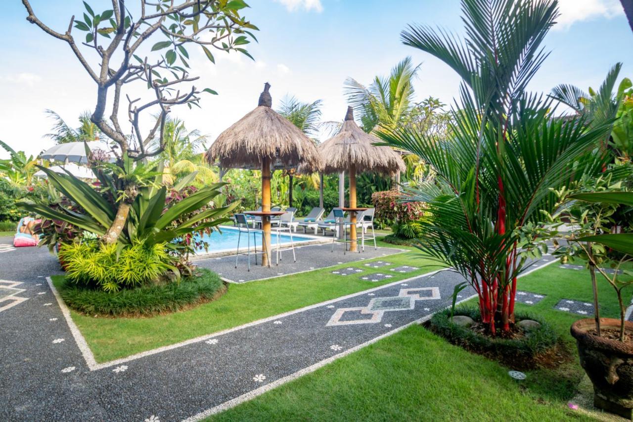 D-Anyar Stay And Surf Canggu ภายนอก รูปภาพ