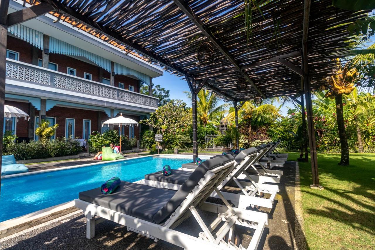 D-Anyar Stay And Surf Canggu ภายนอก รูปภาพ