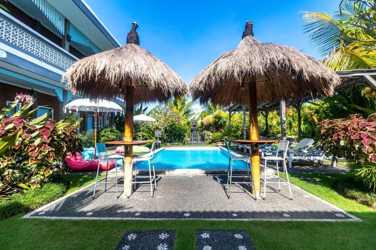 D-Anyar Stay And Surf Canggu ภายนอก รูปภาพ