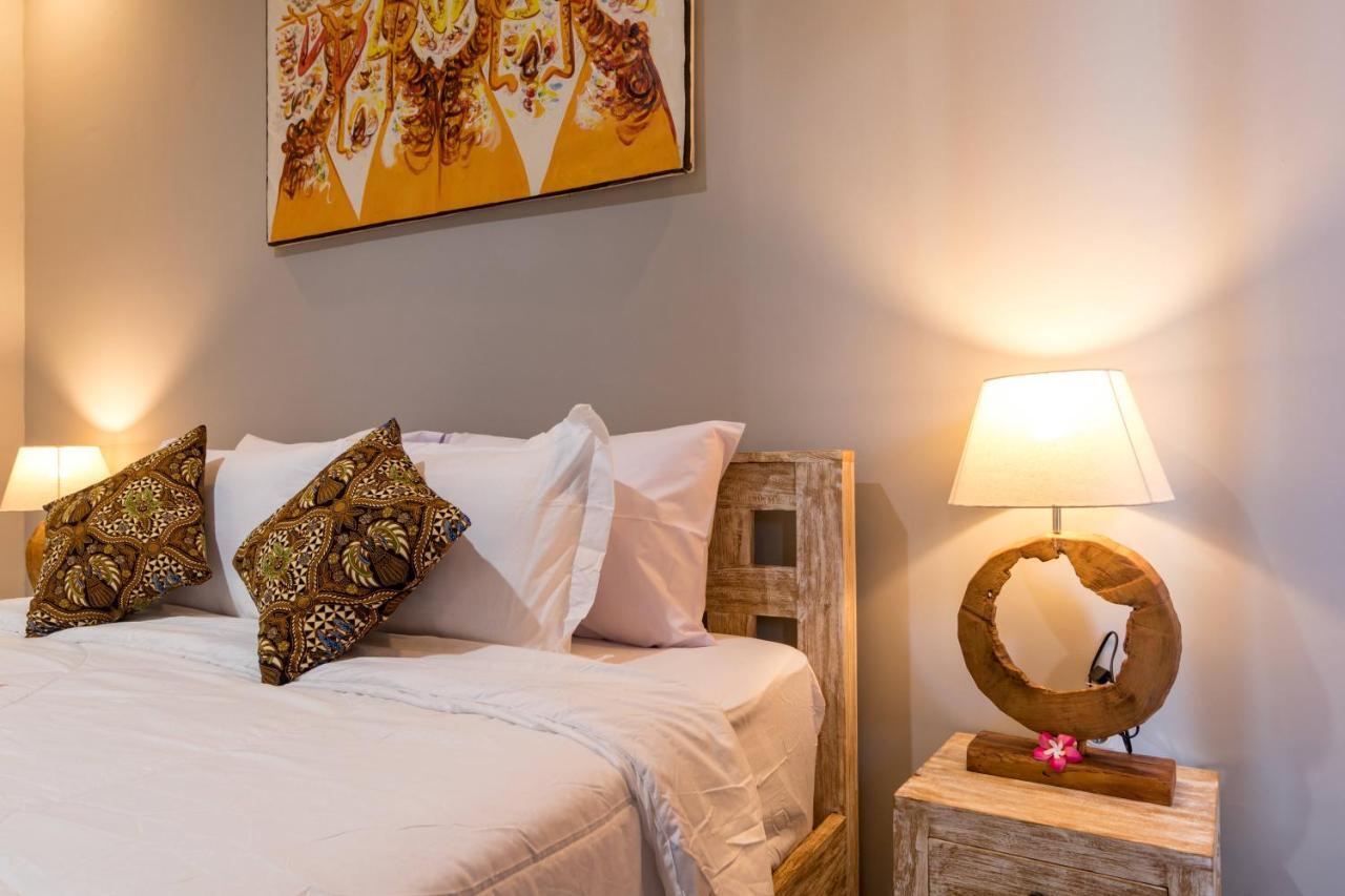D-Anyar Stay And Surf Canggu ภายนอก รูปภาพ