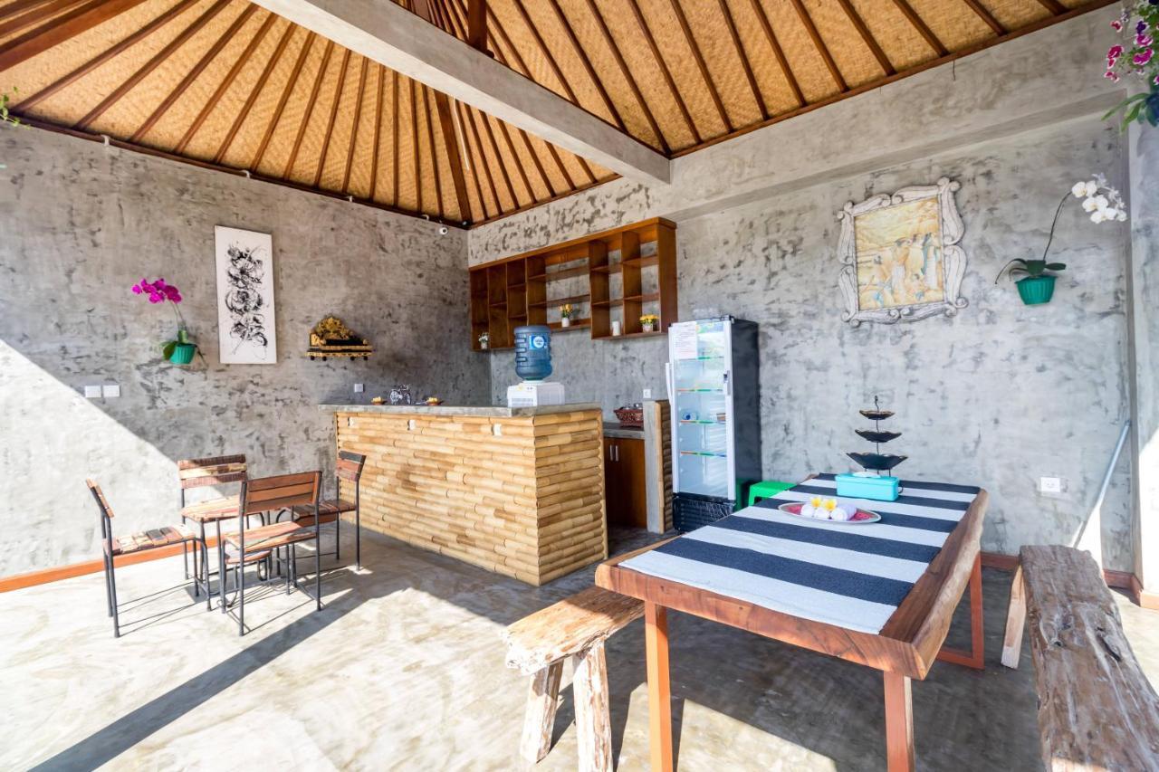 D-Anyar Stay And Surf Canggu ภายนอก รูปภาพ
